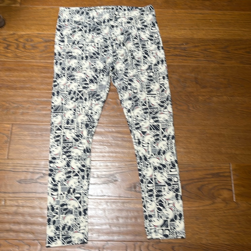LuLaRoe Black and Cream Abstract Pattern‎ Leggings
